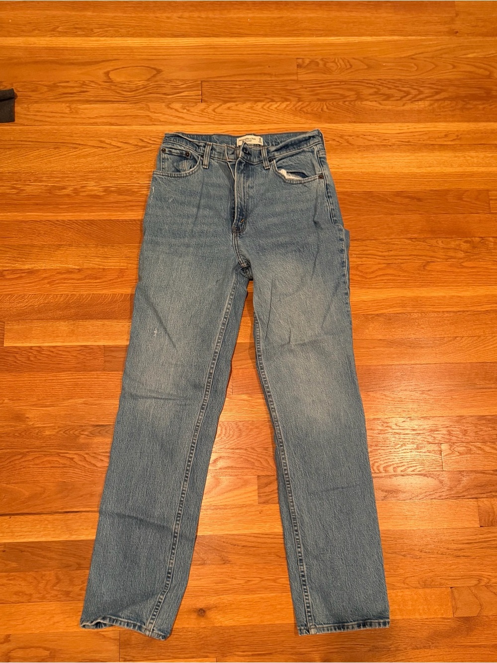 Abercrombie & Fitch Classic Light Wash Straight Leg Jeans